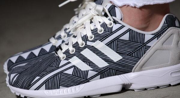ぷーこ ★ adidas Originals ZX Flux W 